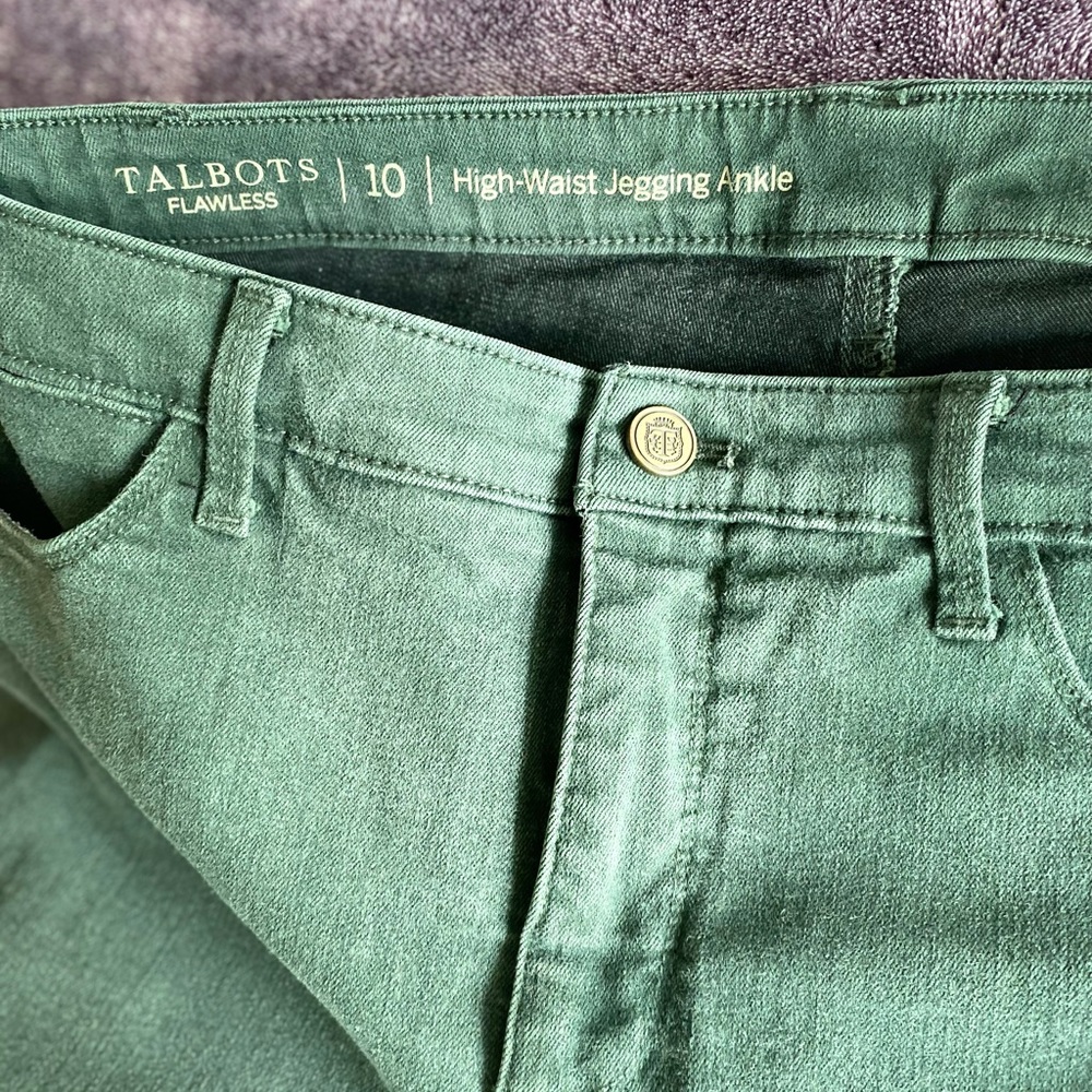 Talbots Flawless High Waist Legging Size 10 Green